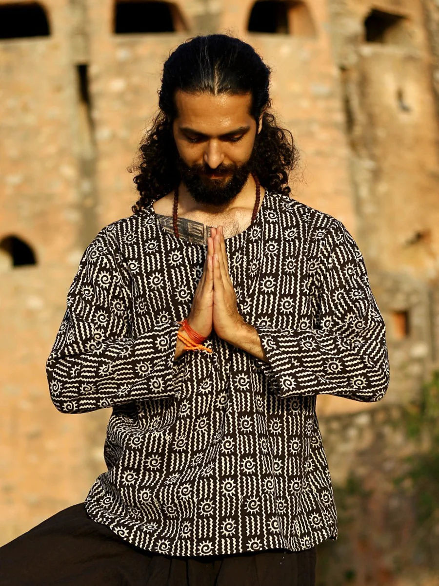 Moche Kurta